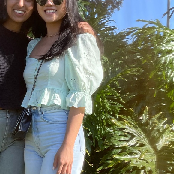 ZARA GREEN EYELET TOP - Picture 2 of 3